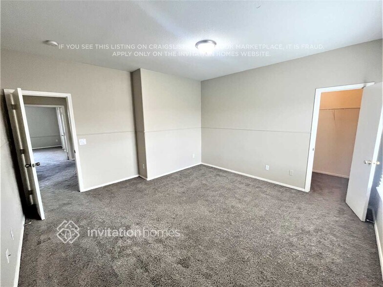 Building Photo - 14451 N 132nd Dr