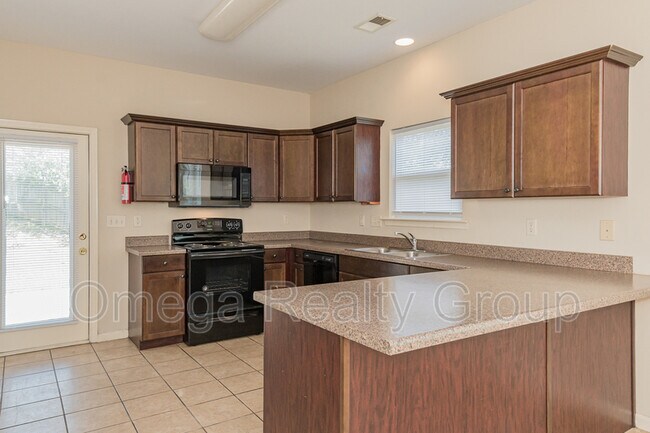 Building Photo - 1020 Washington Dr