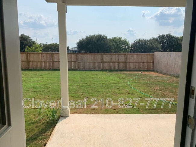 Building Photo - 708 Stonemanor Bay