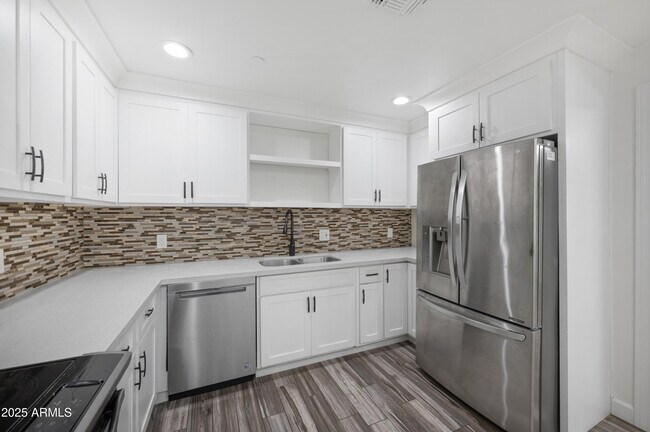 Building Photo - 2037 N 71st St
