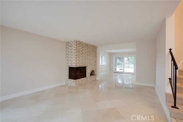 Building Photo - 26081 Via Viento