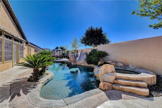 Building Photo - 5111 Crown Cypress St