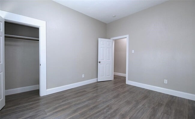 Building Photo - 4445 Rusk St