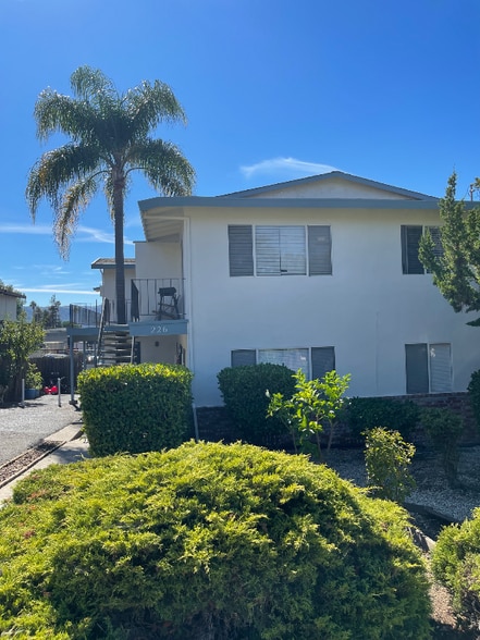 Building Photo - 226 E J St