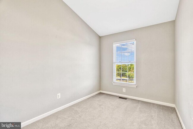 Building Photo - 25368 Shipley Terrace