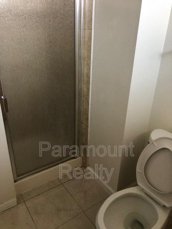 Building Photo - 3617 Lisbon Dr