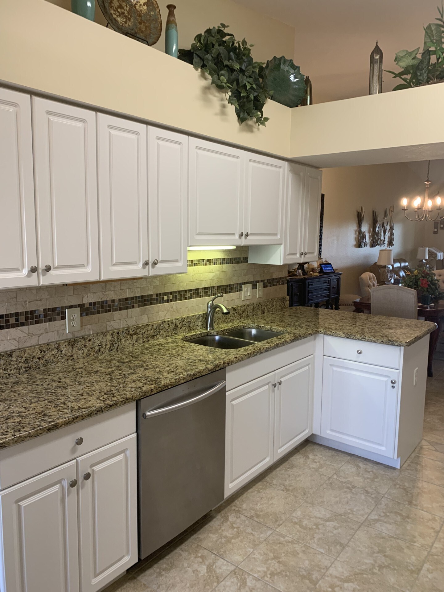 Building Photo - 26630 Rosewood Pointe Dr