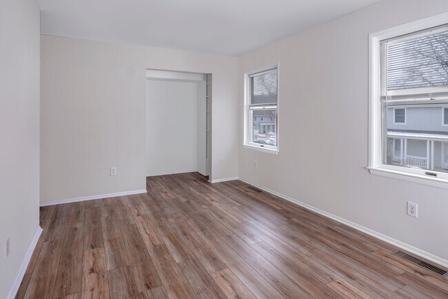 Building Photo - 191 Jonathon Dayton Ct