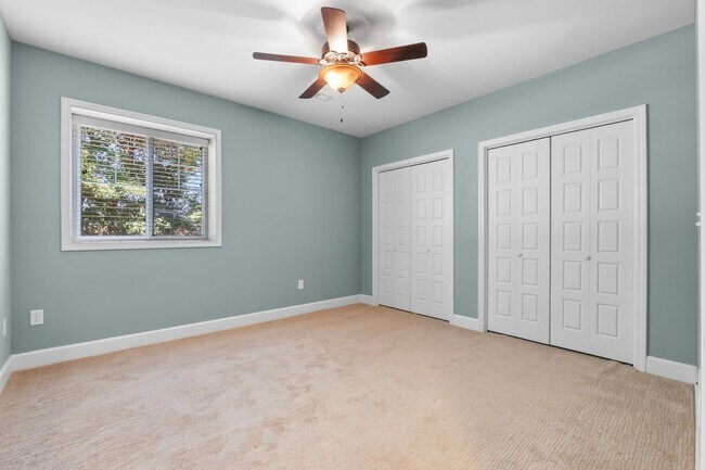Building Photo - Craftsman Style House In The Walden Park