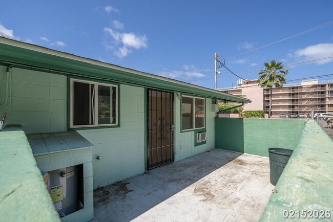 Building Photo - $2800 /2 Bed / 1 Bath / 1 Parking IN WAIALUA