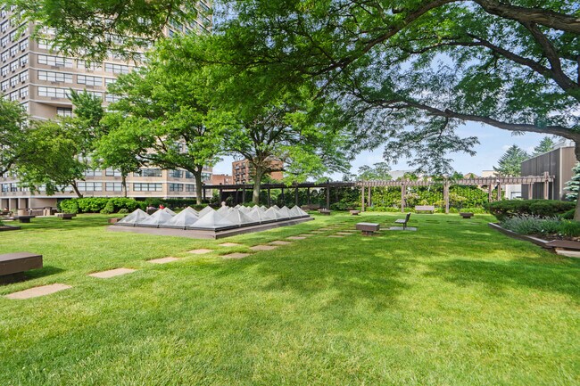 Building Photo - 7004 JFK Blvd E