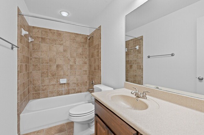 Building Photo - 13271 Mesa Verde Dr