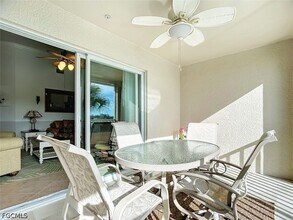 Building Photo - 10401 McArthur Palms Ln