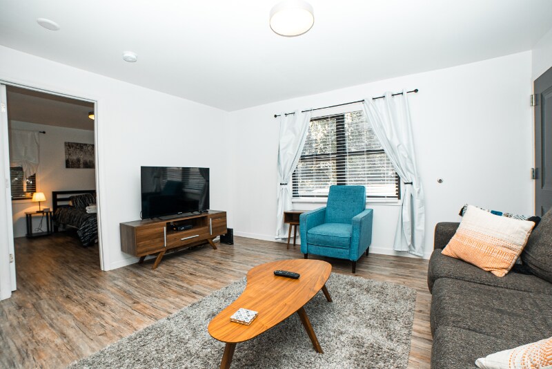 Building Photo - 1601 Herman St