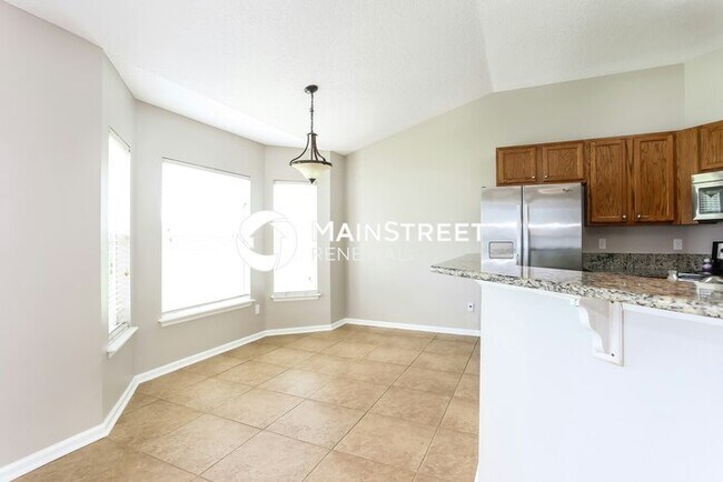 Building Photo - 4 Bedroom Pet-Friendly Home in YULEE, FL with Main Street Renewal