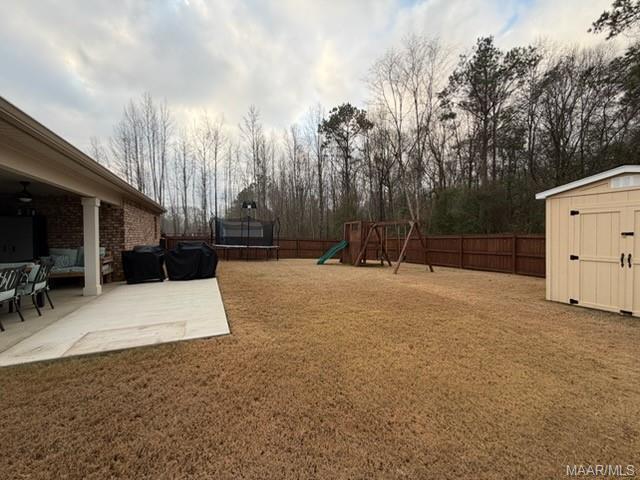 Building Photo - 220 Laila Wy