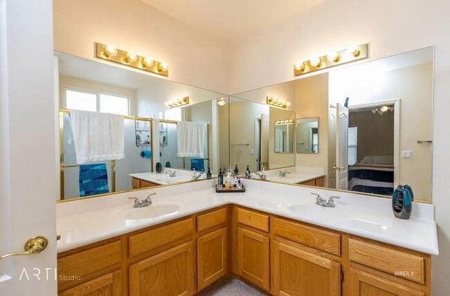 Building Photo - 1225 Pebble Beach Dr