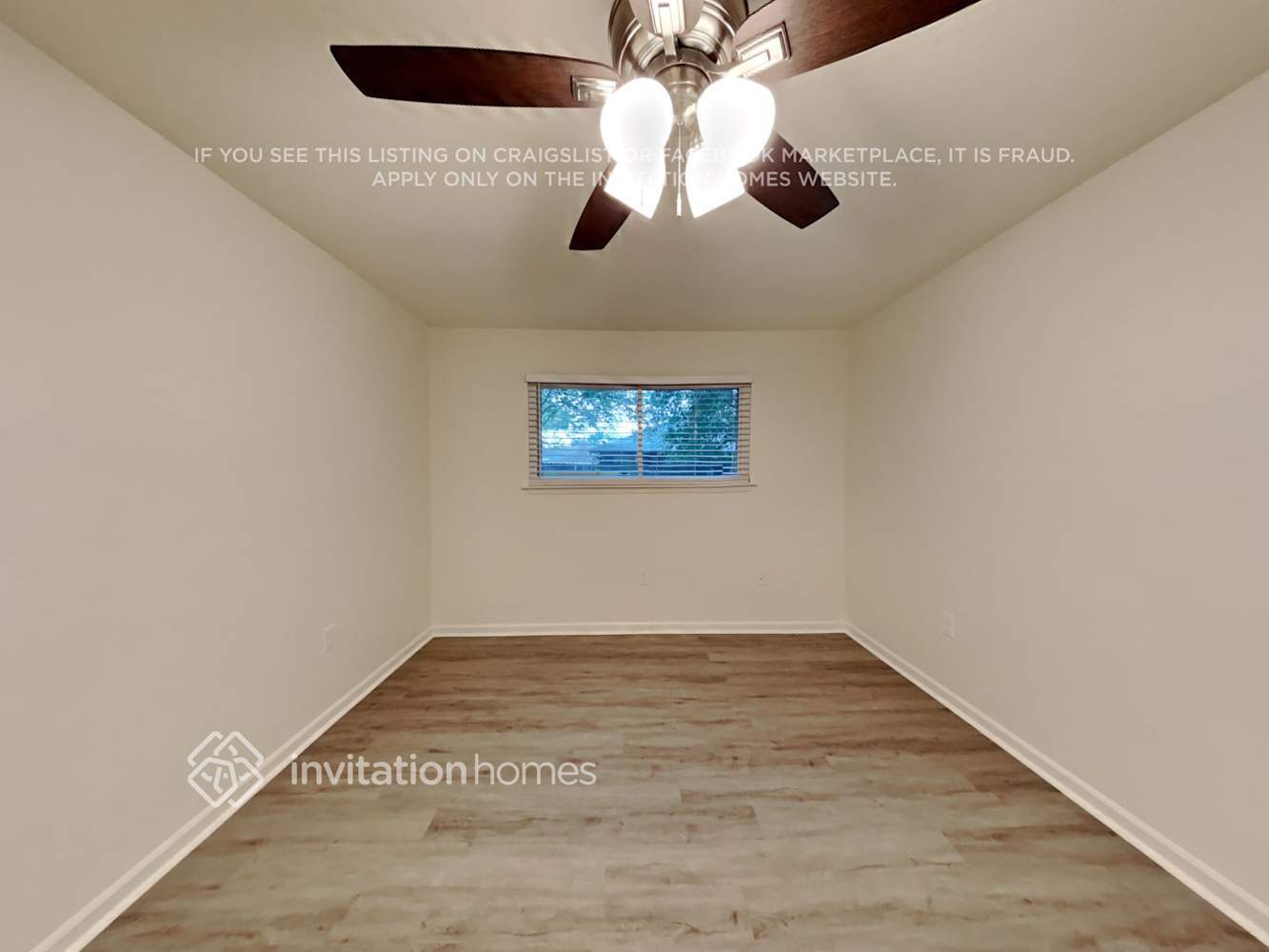 Building Photo - 10527 Mills Walk Dr