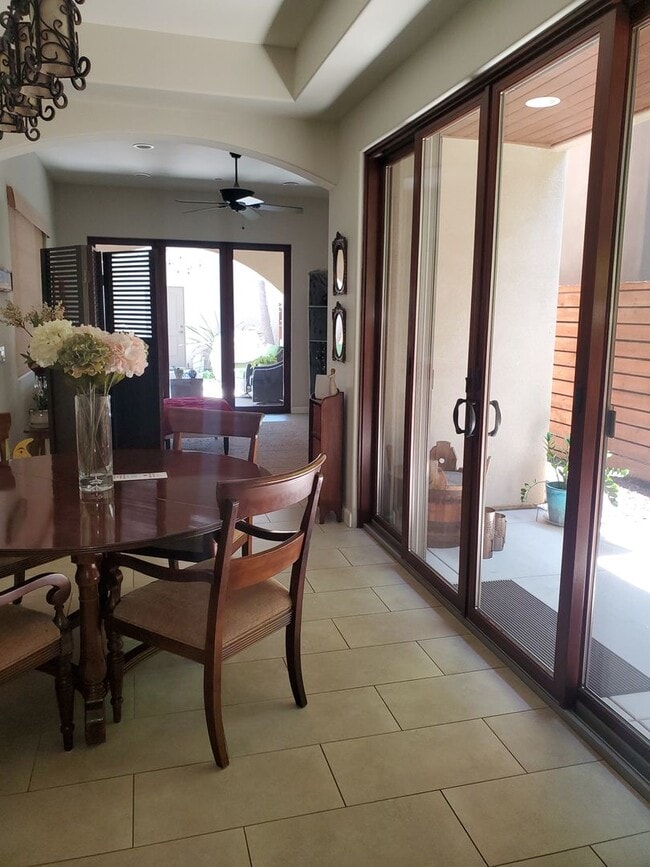 Building Photo - Elegant Coronado Village Home