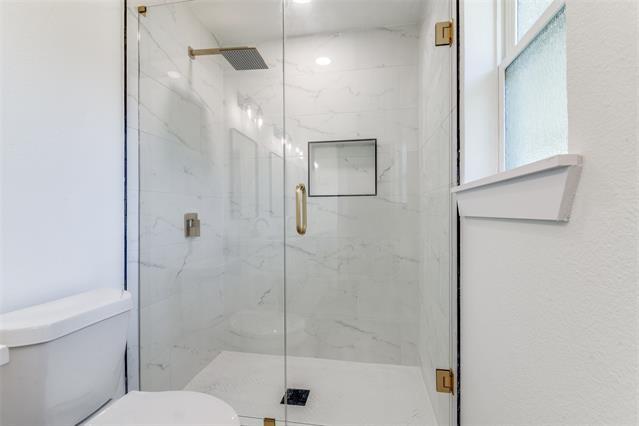 Building Photo - 1101 Spring Brook Dr