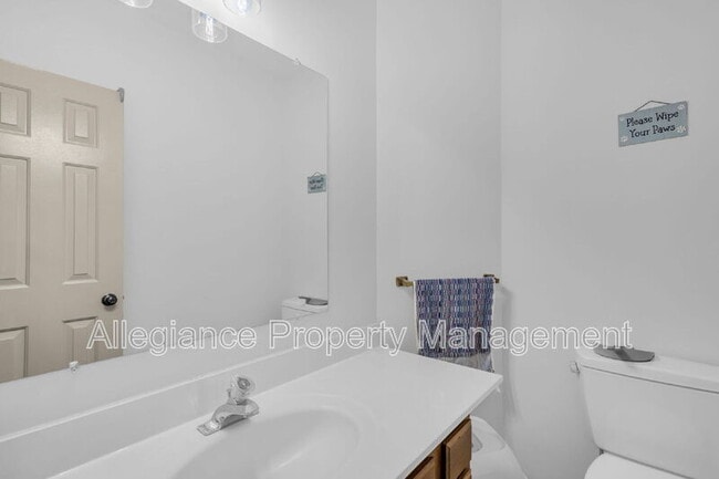 Building Photo - 6861 Williamsburg Pond Ct