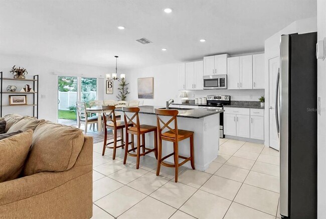 Building Photo - 13256 Great Plns Dr