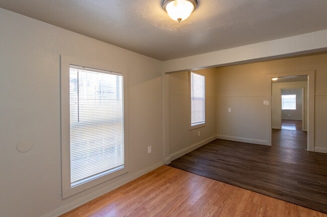 Building Photo - 1435 Magnolia St