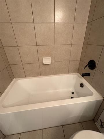 Building Photo - 932 Davis Ave