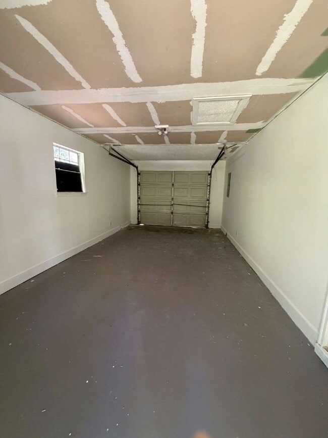 Building Photo - Home available FOR RENT in Daleville, AL