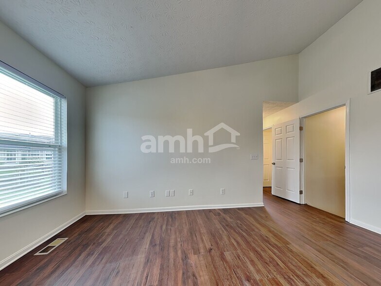 Building Photo - 1266 Poplar Hill Dr