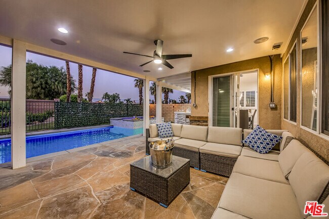 Building Photo - 82580 Yeager Way