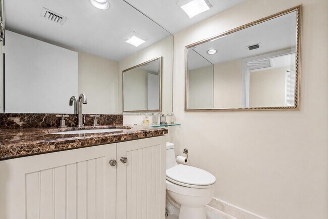 Building Photo - 3610 S Ocean Blvd