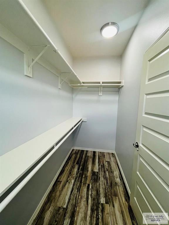 Building Photo - 16 Carlisle Ave