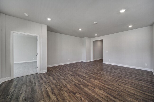 Building Photo - 3 Bed 2 Ranch Bath Home in Monroe!