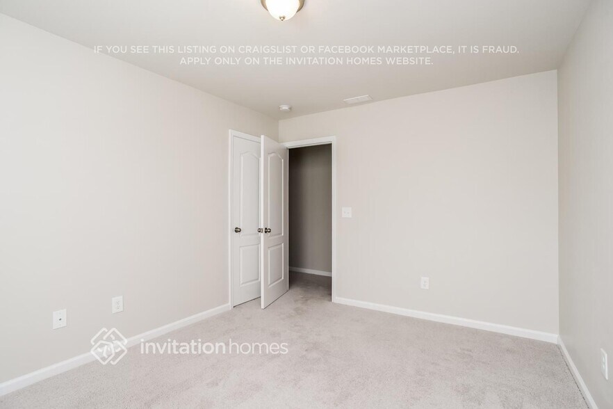 Building Photo - 16846 Cozy Cove Rd