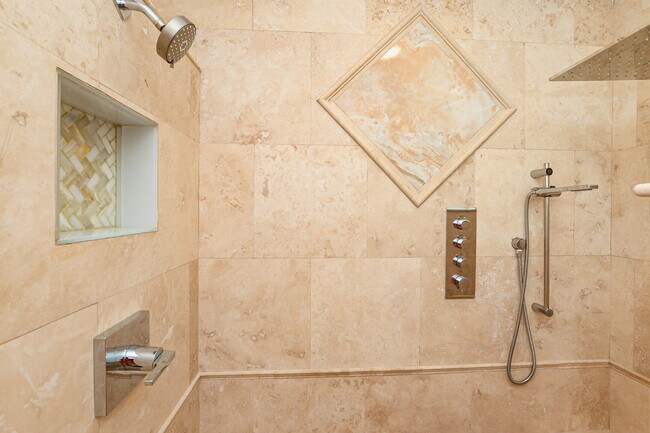 Building Photo - 4338 Gator Trace Cir