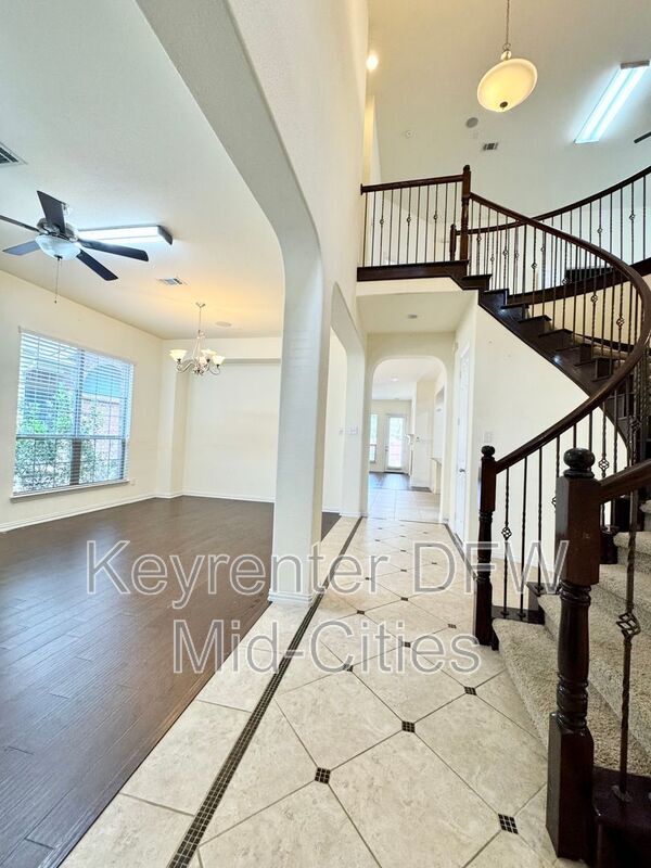 Building Photo - 8608 Newcastle Bend