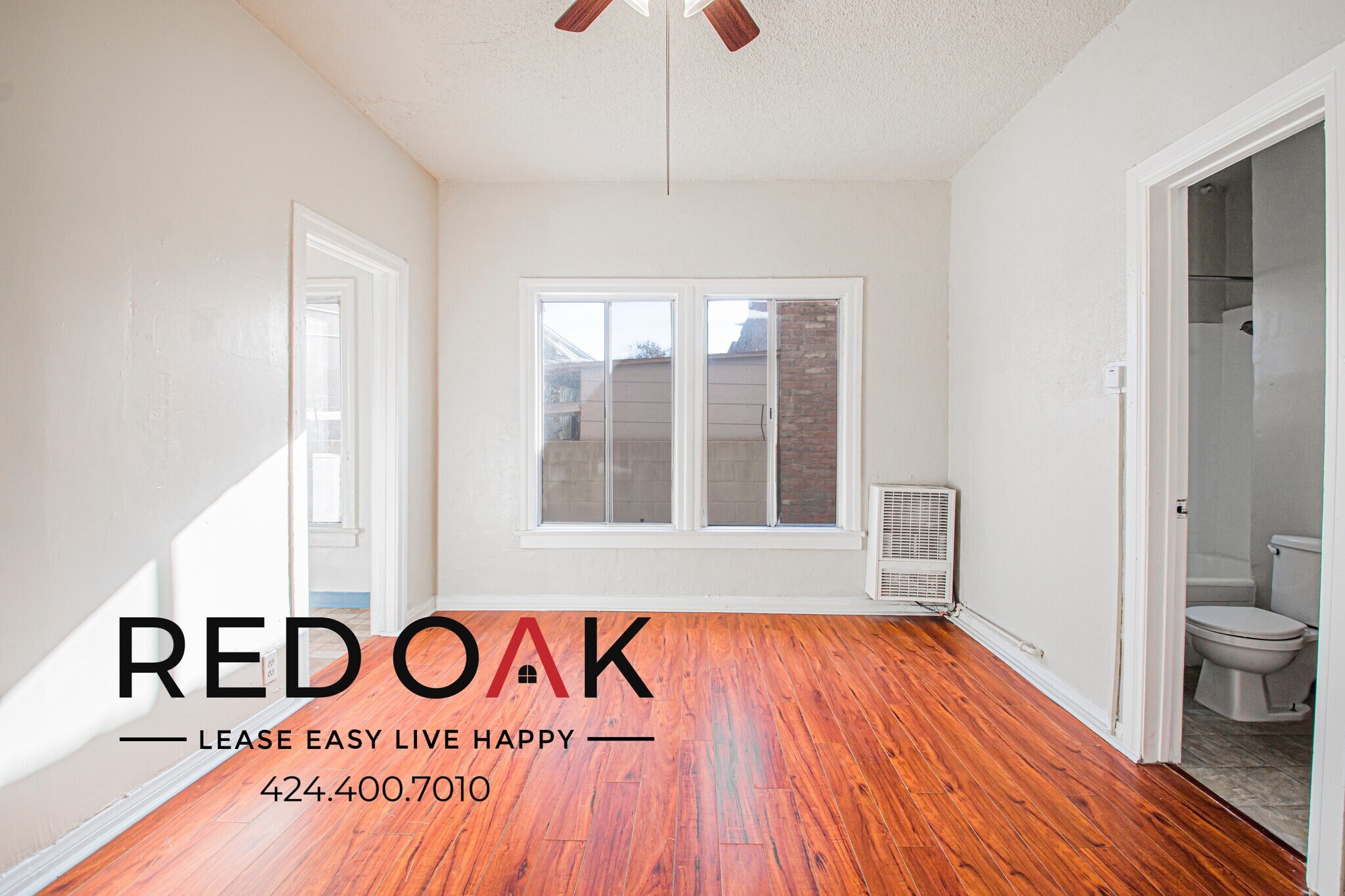 Building Photo - 1243 S Mariposa Ave