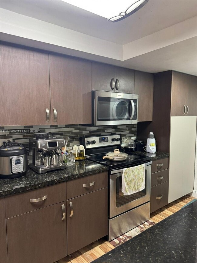 Building Photo - 13854 SW 67th Terrace