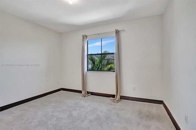 Building Photo - 16011 NW 91st Ct