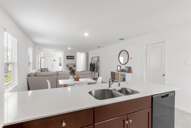 Building Photo - 7613 Bluebell Ln