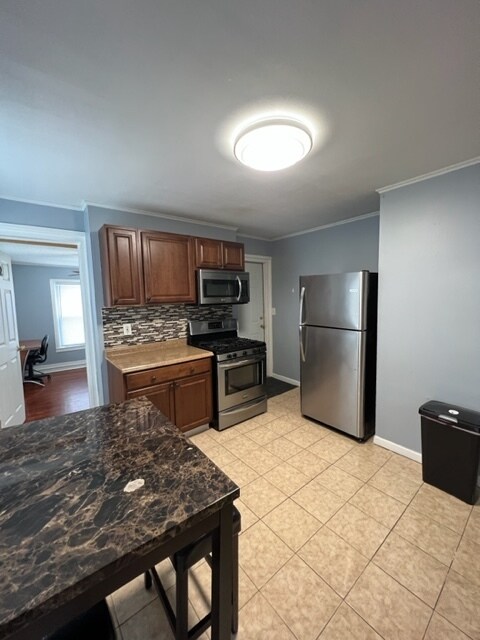 Building Photo - 309 Columbus Ave