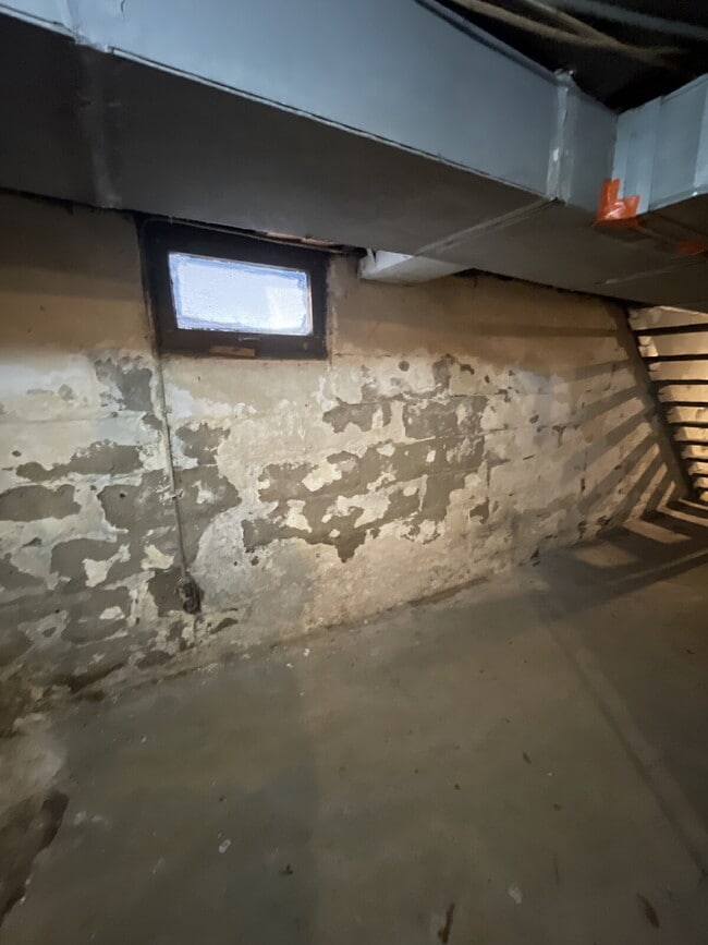 Building Photo - 618 Penn Ave