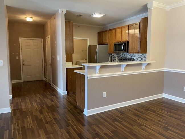 Building Photo - 10636 Hill Point Ct