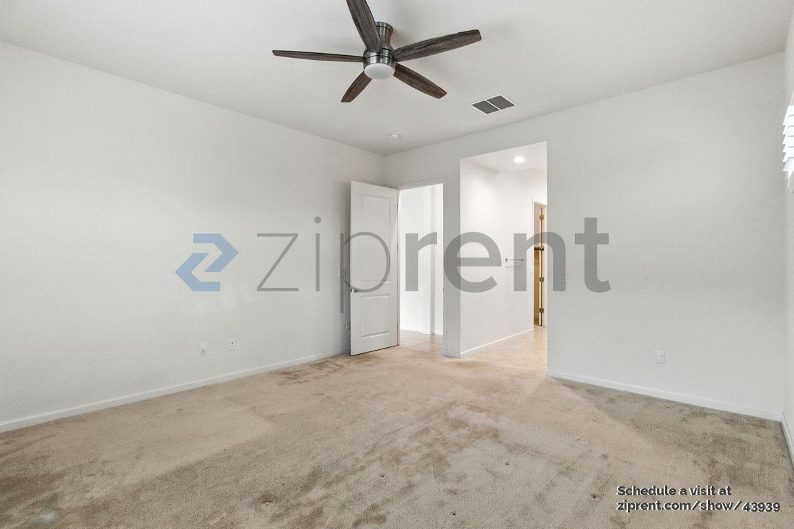 Building Photo - 15042 Iron River Dr