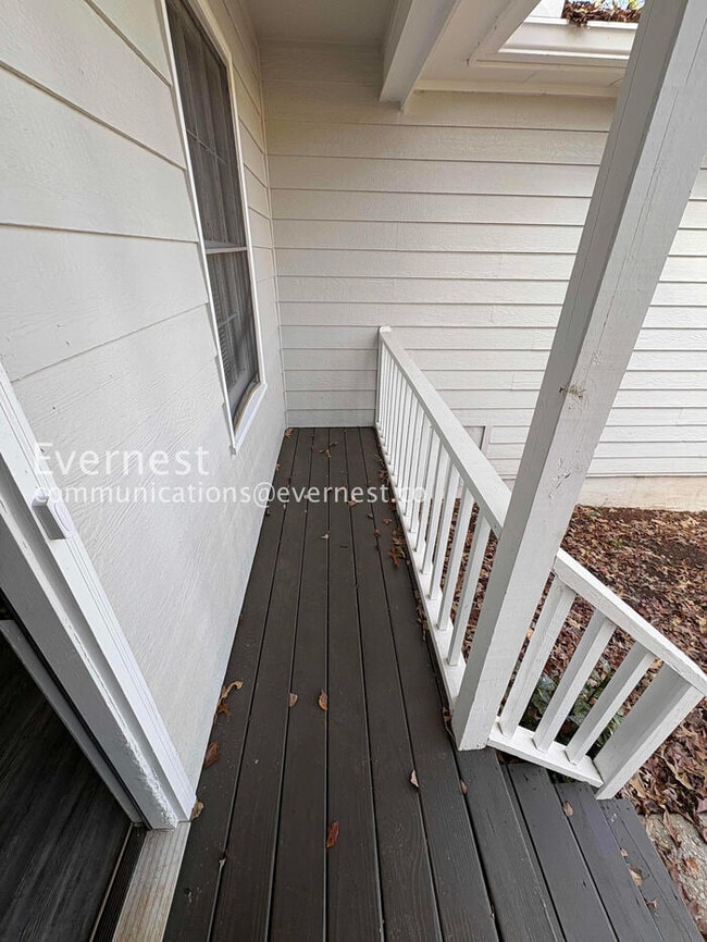 Building Photo - 130 Summerfield Dr