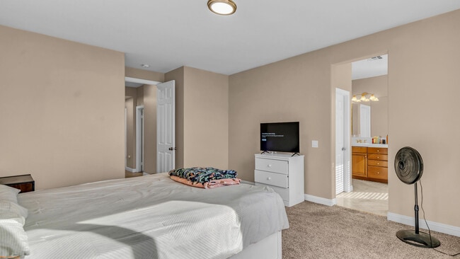 Building Photo - 37523 Durwent Dr