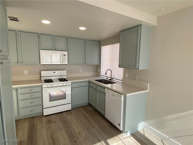 Building Photo - 4509 Rodman Dr