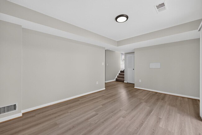 Building Photo - 4898 Wheatstone Dr
