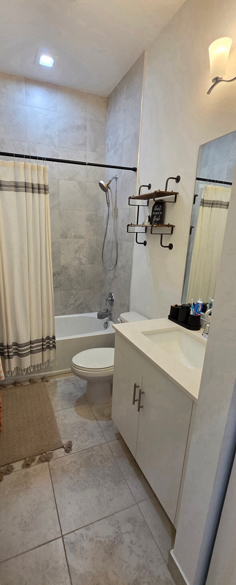 Building Photo - 4971 Whispering Way